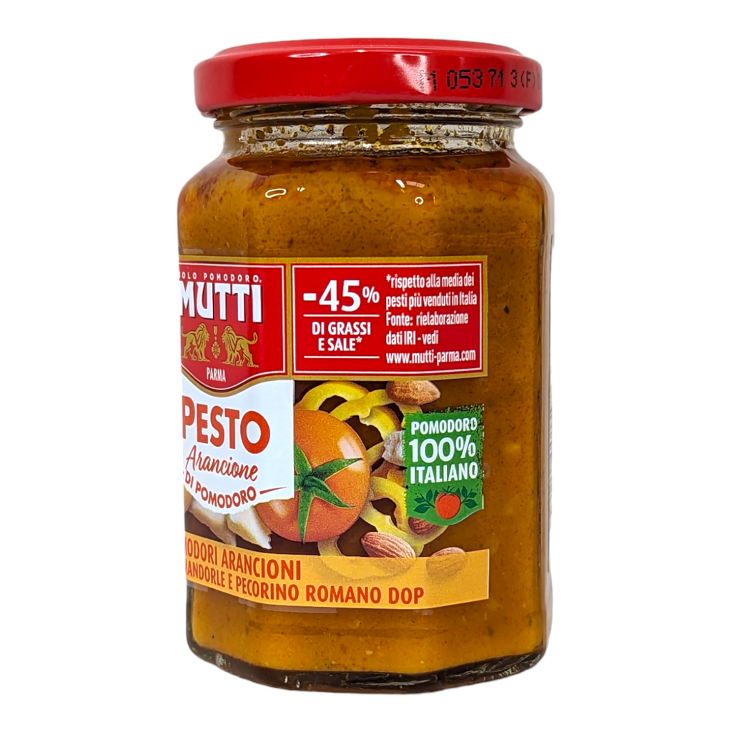 Mutti Pesto di Pomodoro Arancione / Orange Tomato Pesto: with Yellow Peppers, Almonds and Pecorino Romano 180g