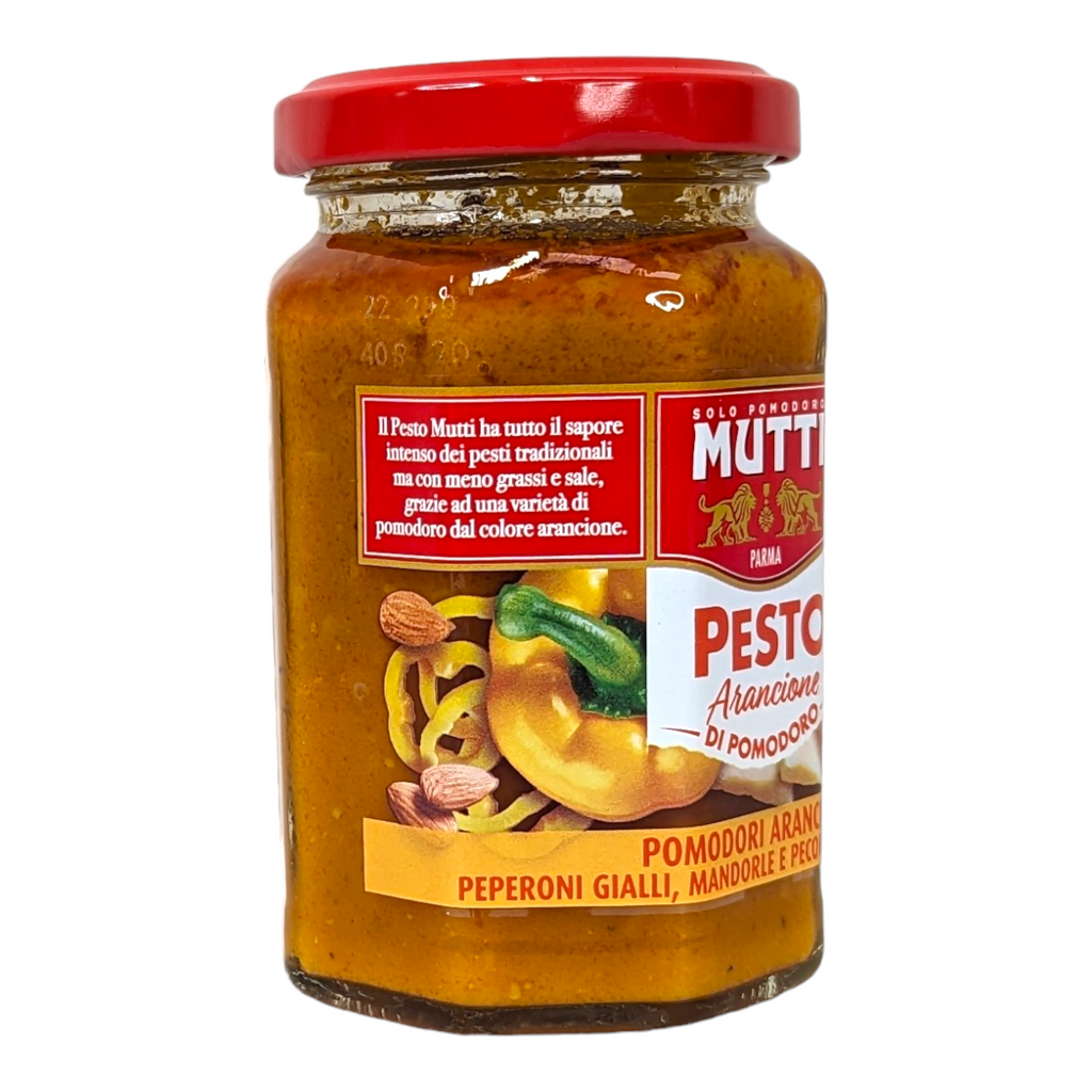 Mutti Pesto di Pomodoro Arancione / Orange Tomato Pesto: with Yellow Peppers, Almonds and Pecorino Romano 180g