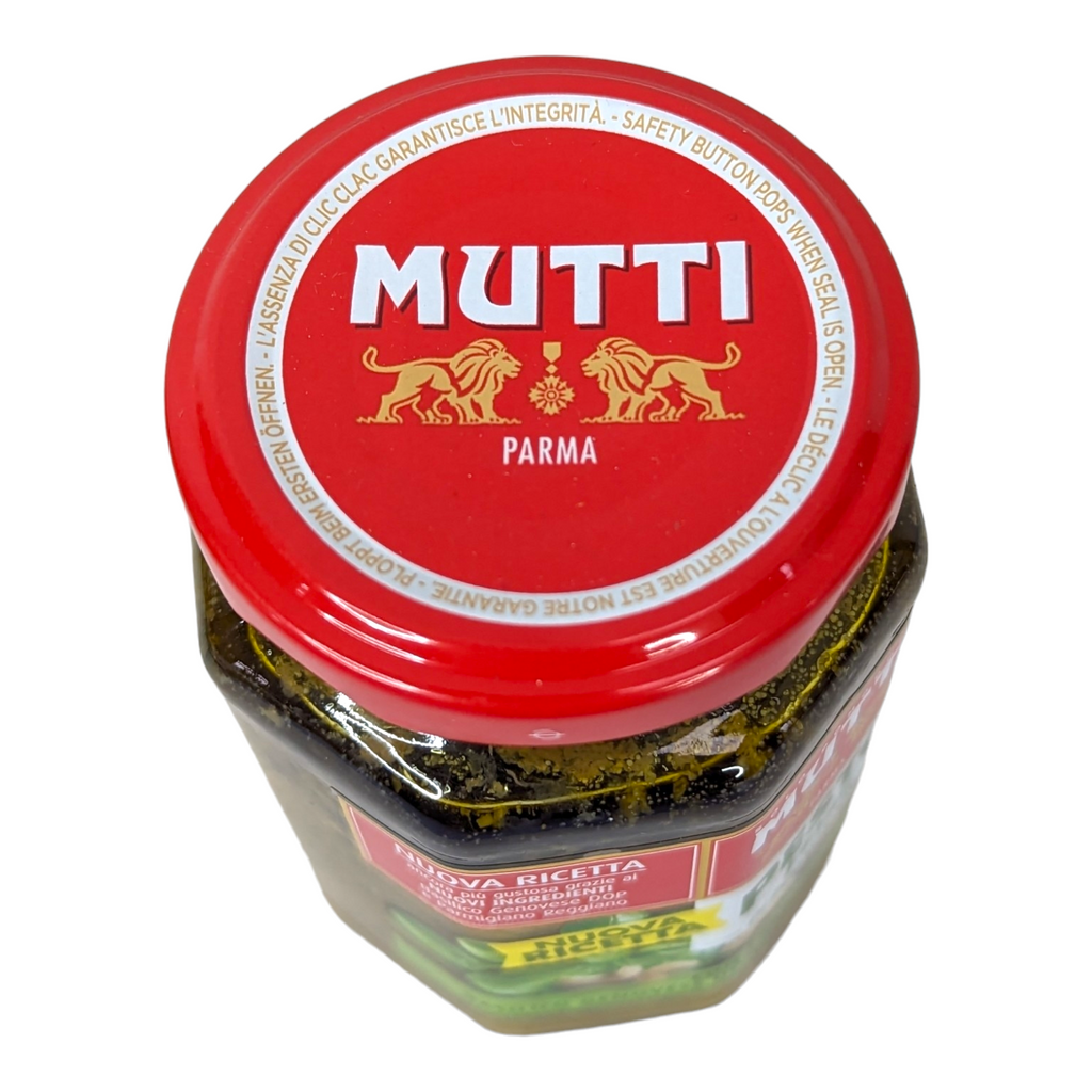 Mutti Pesto di Pomodoro Verde / Green Tomato Pesto with Cashews, Basil and Parmigiano Reggiano DOP 180g - Italia Solutions UK